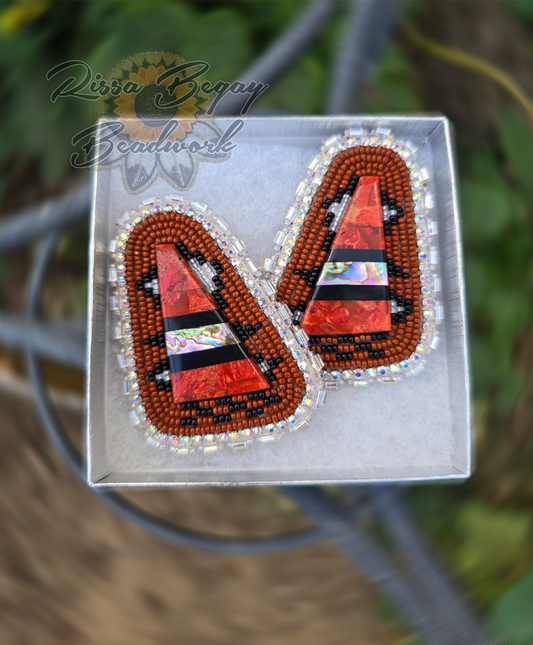 Inlay centered beaded earrings on leverback posts