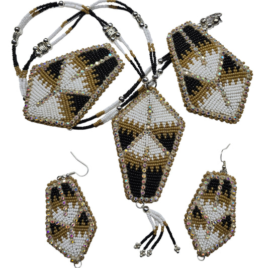 Beaded biege feather set