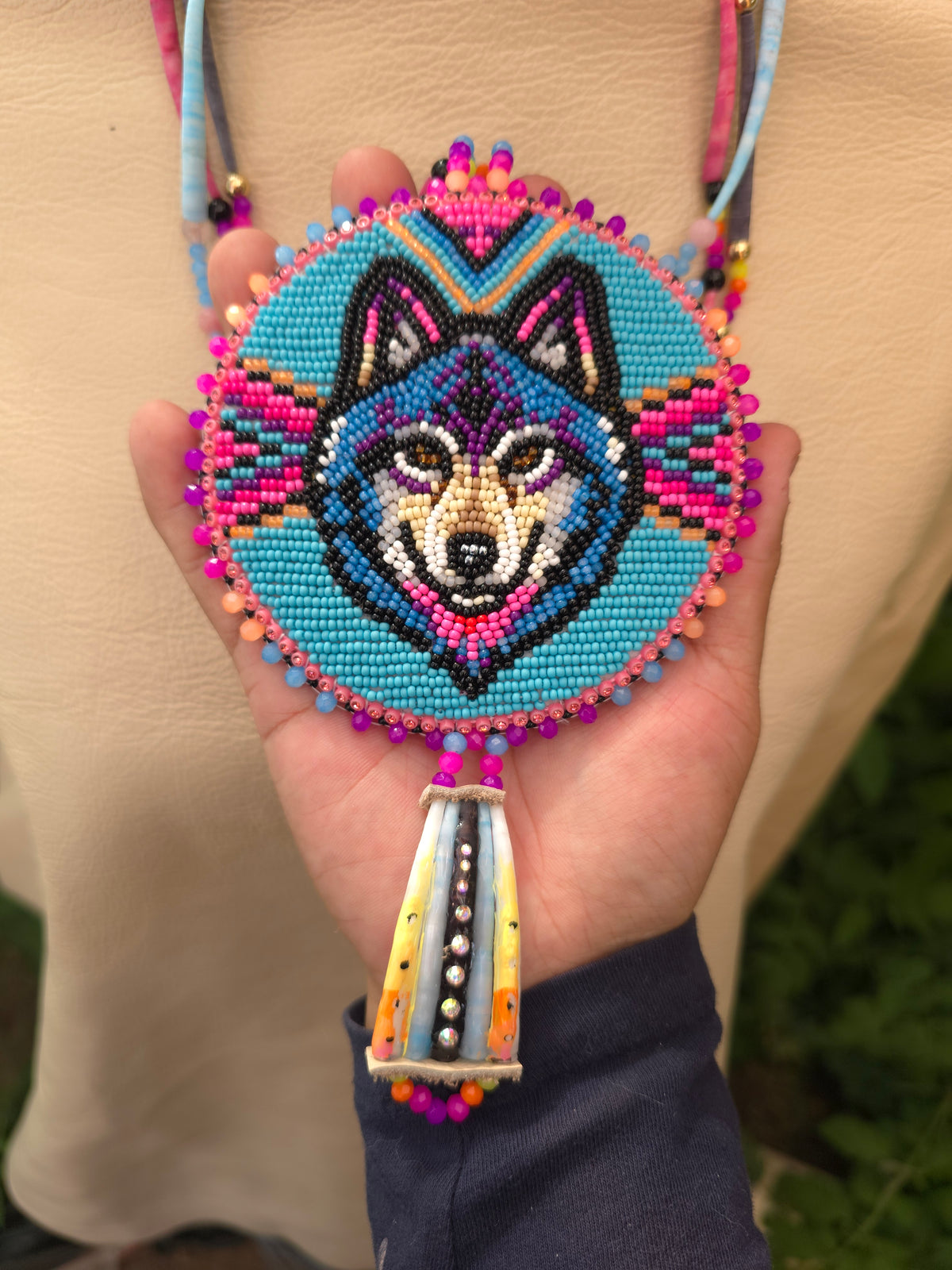4" Fully beaded Wolf medallion